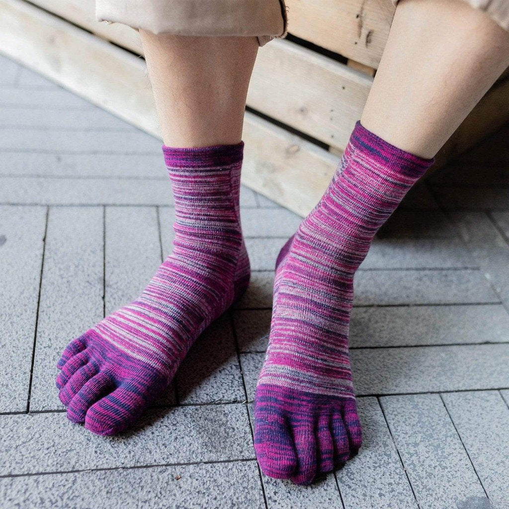 purple running crew socks for men