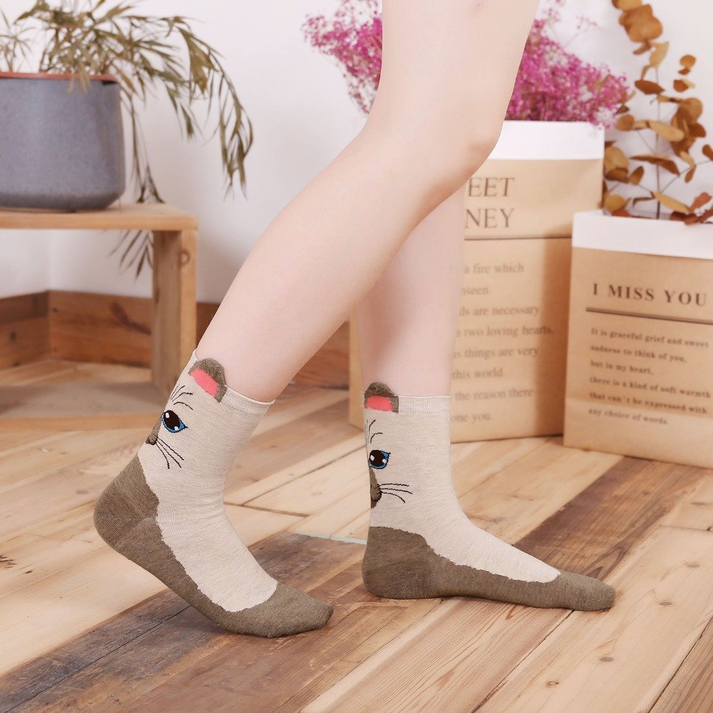 beige cat crew socks for women