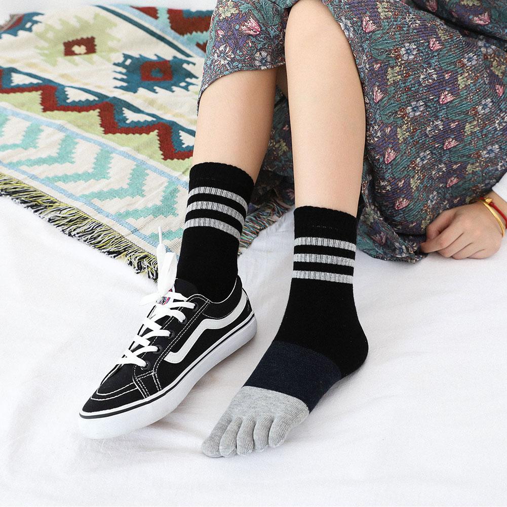 black crew socks for women